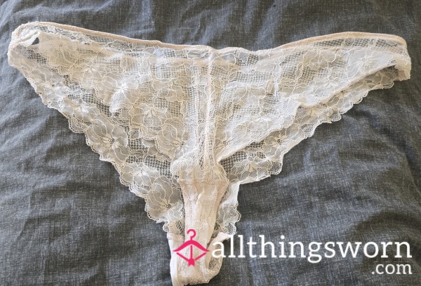 Fresh From A 5-Hour Sweaty Hike: Claim These Deliciously Scented BBW Panties 😈🖤