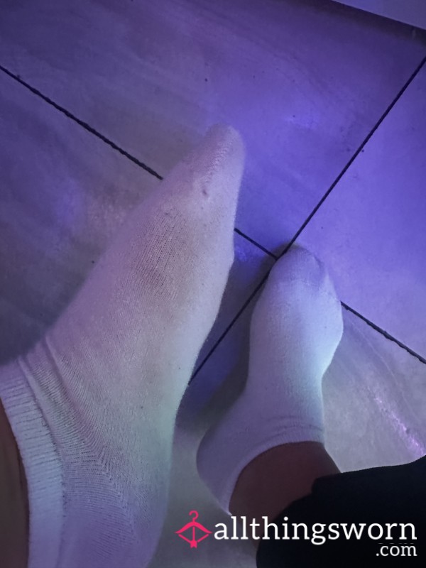 🤍 Fresh Off My Feet After A Long Day 🤍