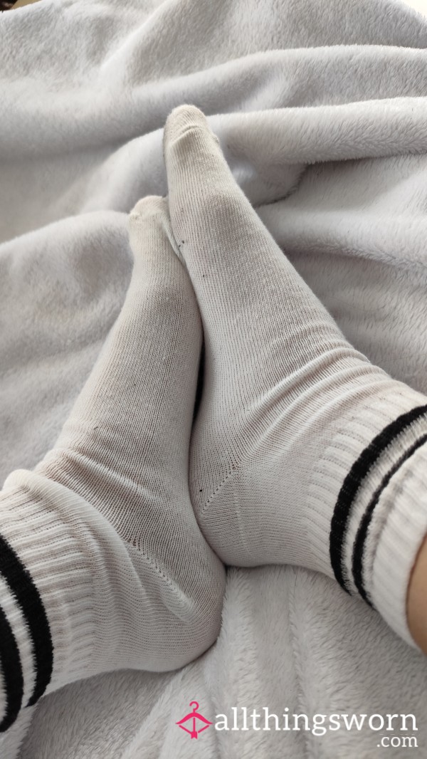 😈 Fresh Off My Feet After Long Day 🧦🖤