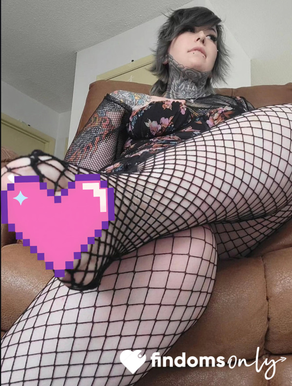 Fresh Pedi/fishnets