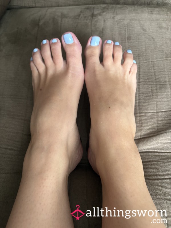 Fresh Toes And Smooth Legs!