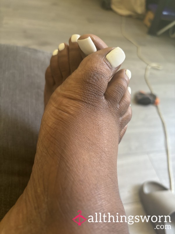 Fresh Toes Ready For Sucking