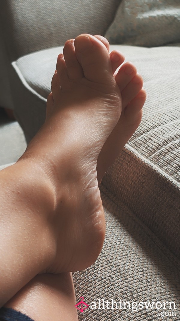 Fresh Toes Who Wants Them Dirty?