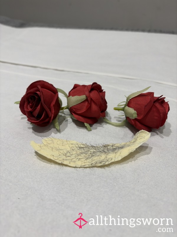 Fresh Wax Ready To Please ♥️ Fluffy Pubes Delivered To Your Door. 🎀