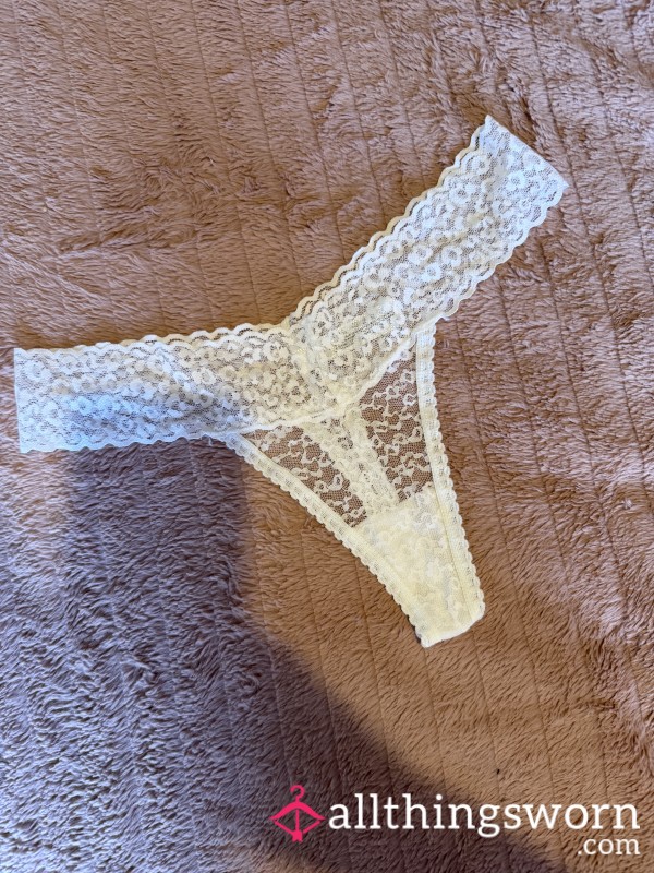 Fresh White Lace Thong