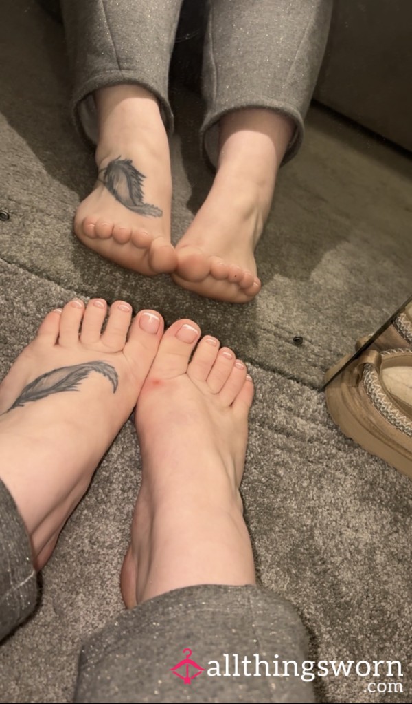 Freshly Pedicured Feet ✨👣