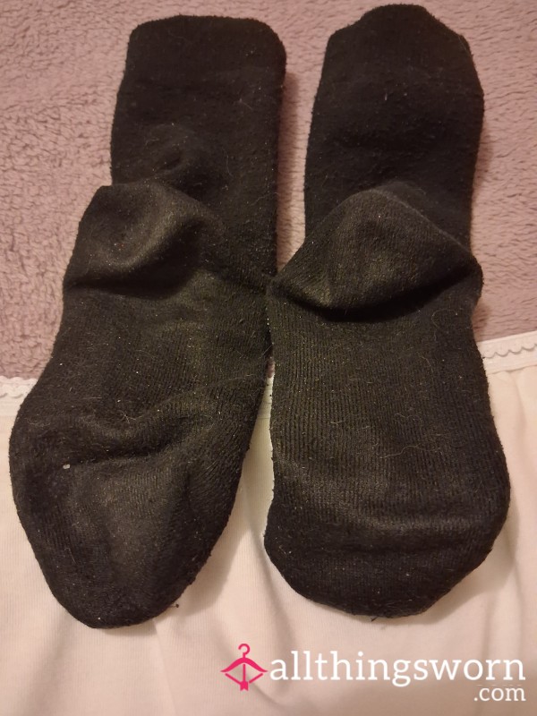 Well Worn Black Bobbled Socks