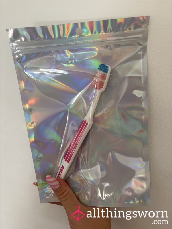 Freshly Used Toothbrush 🪥