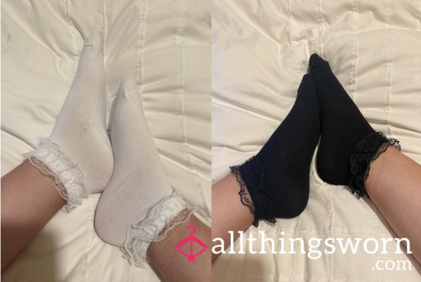 Frilly Detail Socks