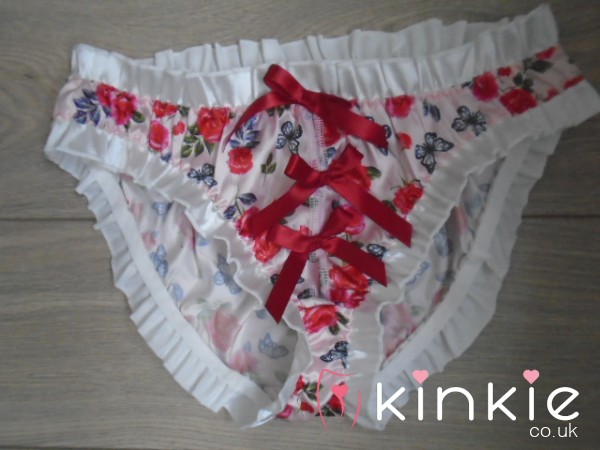 🌸🌸Frilly Flor*l Silky Panties🌸🌸