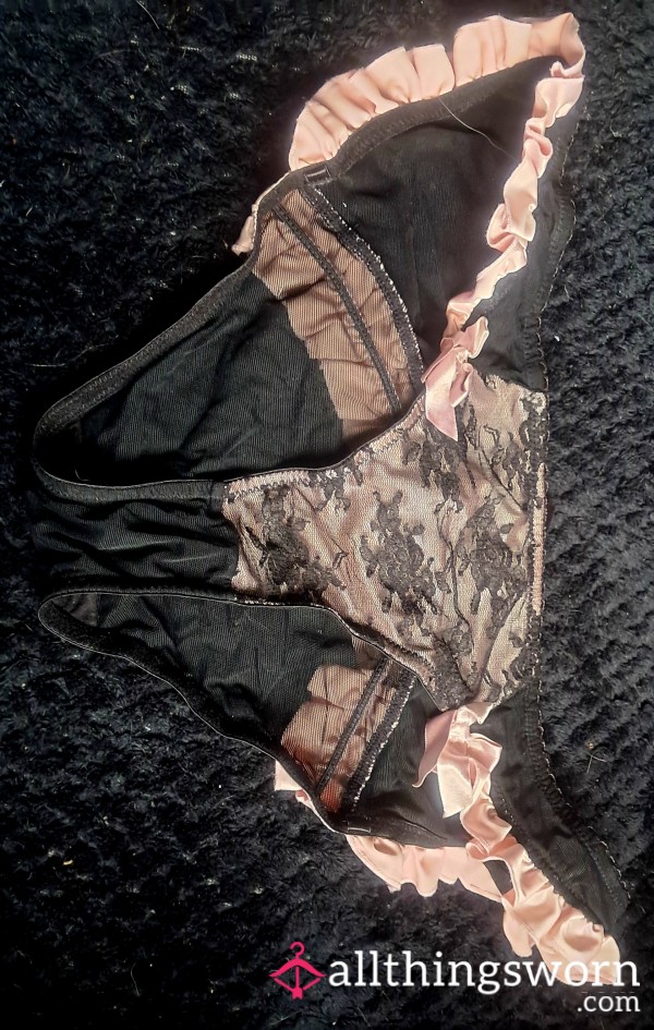 Frilly Knickers ;)