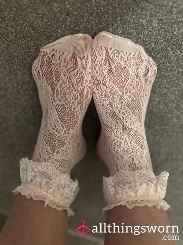 Frilly Pink Lace Socks 💗