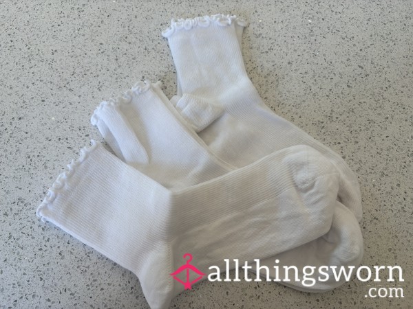 Frilly School Socks