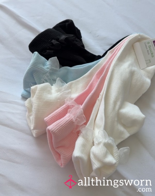 Frilly Socks 🎀