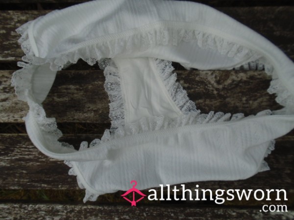 🌸Frilly White Comfy Panties🌸