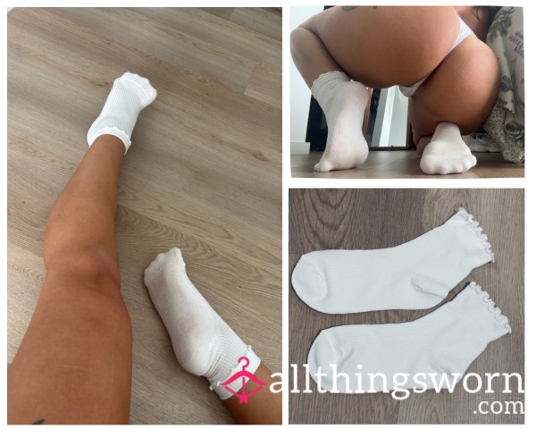 Frilly White Socks