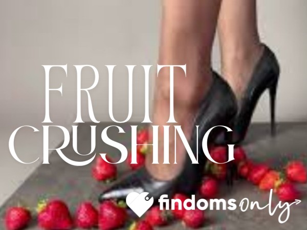 👠🍓 Fruit Crushing In Heels – Sweet, Sticky, Savage