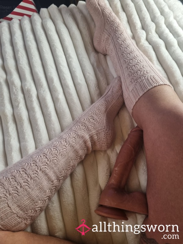 F**k Me Daddy Di**o Masturbating,5min Play, Leg Shaking, Sound On 🔊