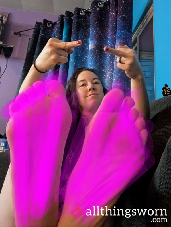 F**k You Dont Deserve To See My Soles And Toes 💋😈💋~KO