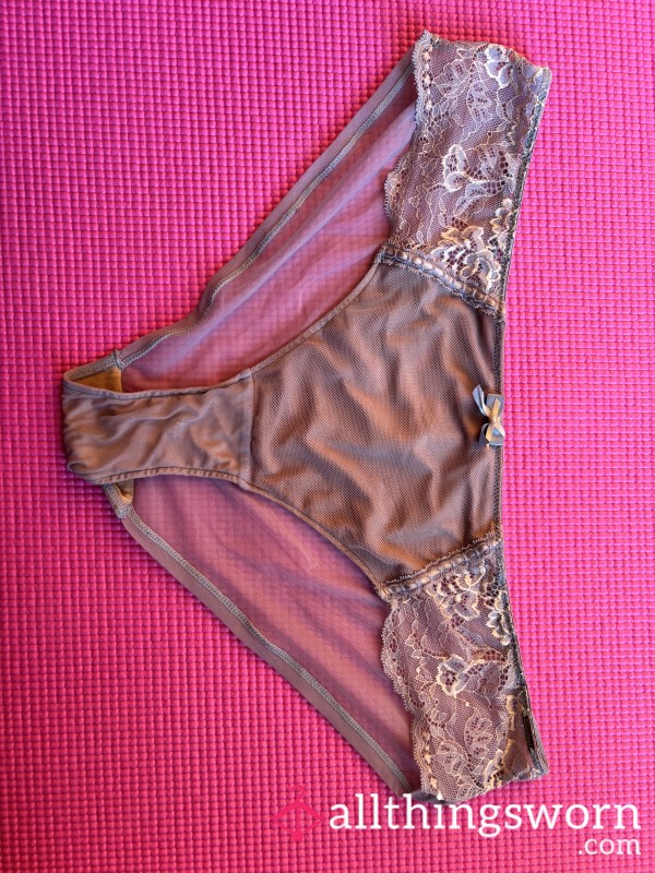 Full Brief Old Panties Worn At The Gym And For The Rest Of The Day With Mesh