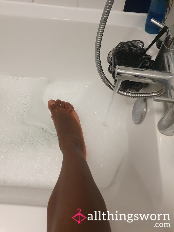 Full Bubble Bath 🛀 🛁 Who Wants Some Juice 💦💦