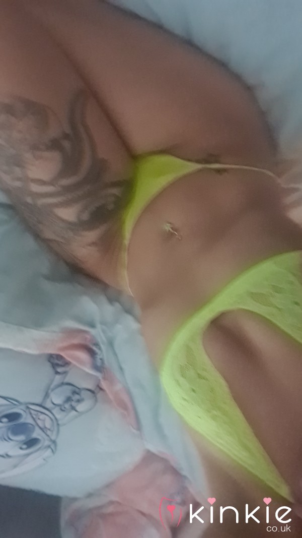 Full Neon Green Set Size M
