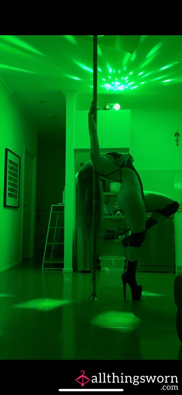 Full Nude Strip Tease