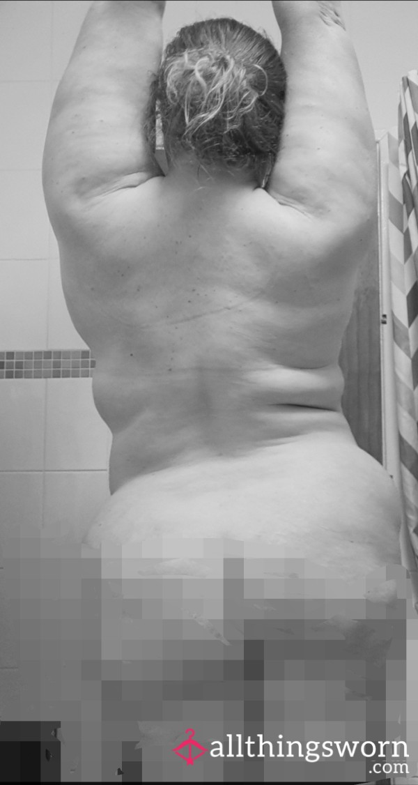 Fully Nude - Shower With Me