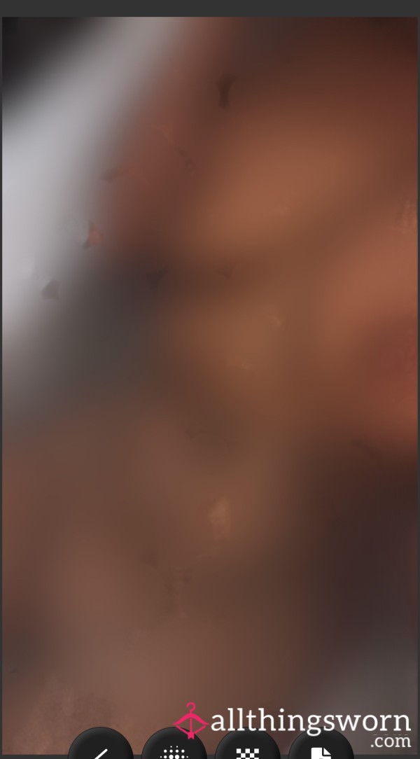 Fully Nude Tanned Perky Tits Tidy Pu**y Pics