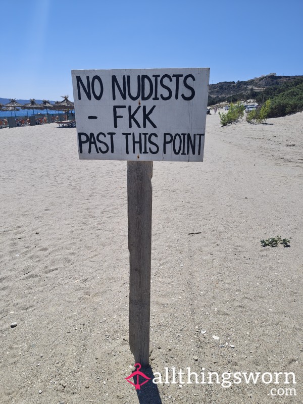 Fund Day At The Nudist Beach