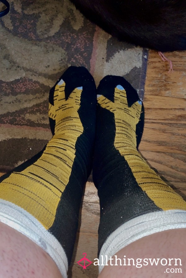 Funky Chicken Leg Socks 🐓 🧦
