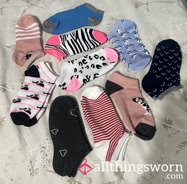 Funky Style Ankle Socks (24 Hours)👣🤪