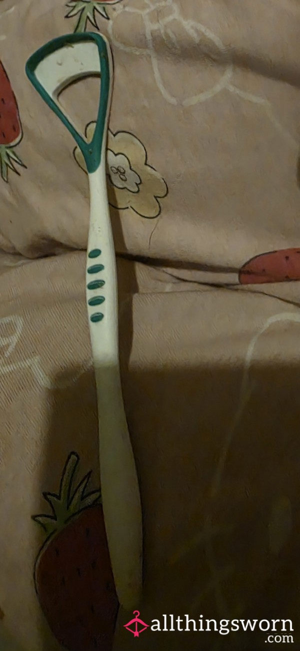 Funky Tongue Scraper 👅