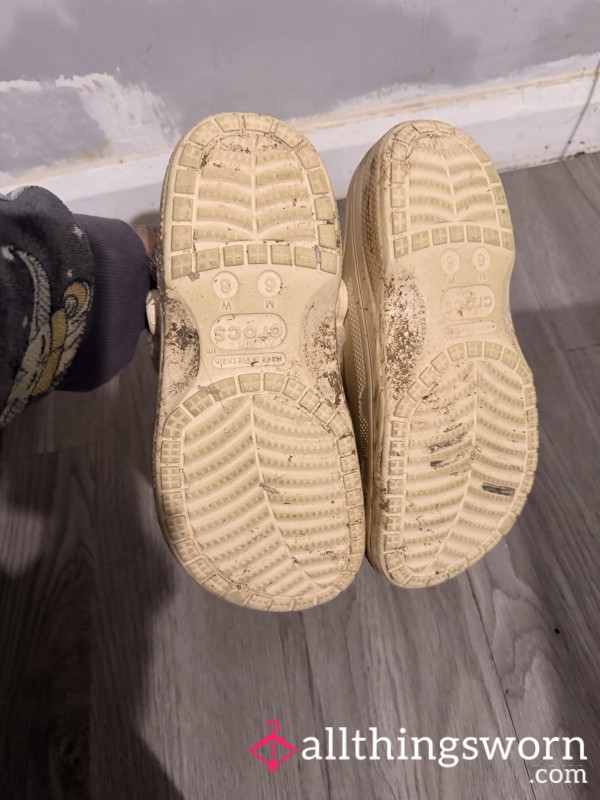 Fur Crocs