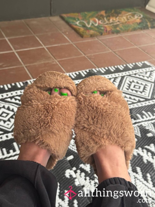 Furry Slippers 💞