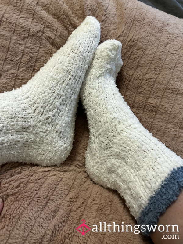 Fuzzy White & Dark Blue Socks