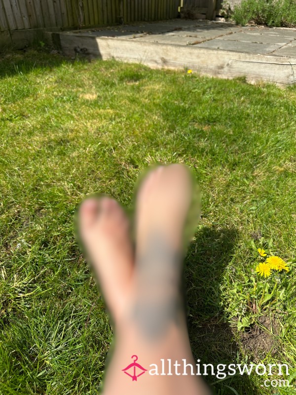 Garden Feet👣🪴🌻💛