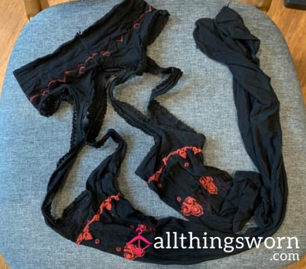 Gartered Pantyhose - Black & Red - Worn