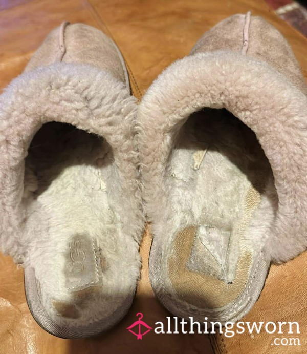 🦶🏼 Genuine Ugg Well Worn Stinky Slippers 🦶🏼