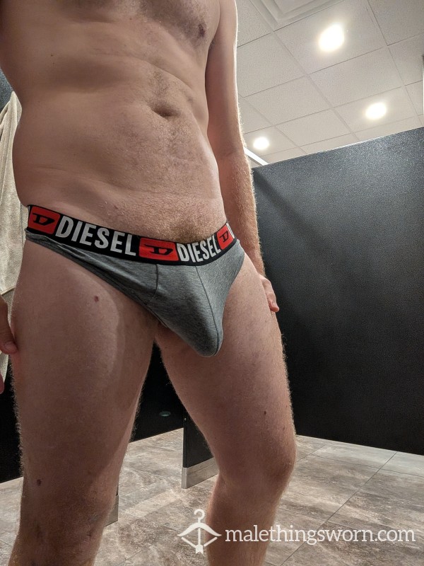 Get Dressed With Me!