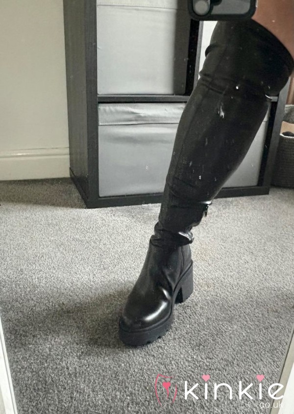 Get Humiliated And Crushed Under Mistresses Boot