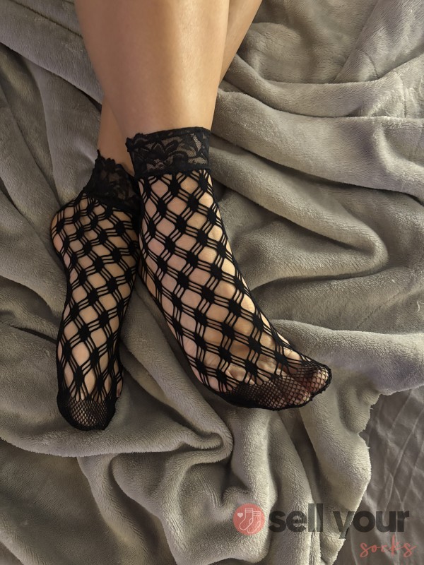 Getragene Netzsocken