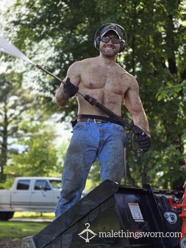 GETTING DIRTY WITH MY POWER HOSE