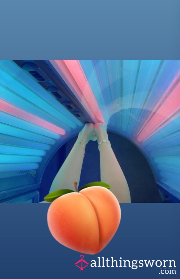 Getting Hot On The Sunbed 🦶