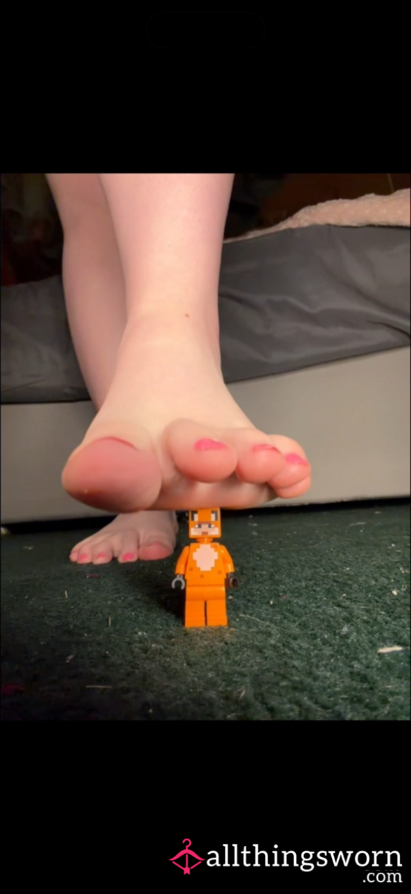 Giantess Stomping On You 🤭 05:18