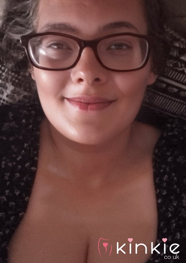 Girlfriend Experience For 24 Hours