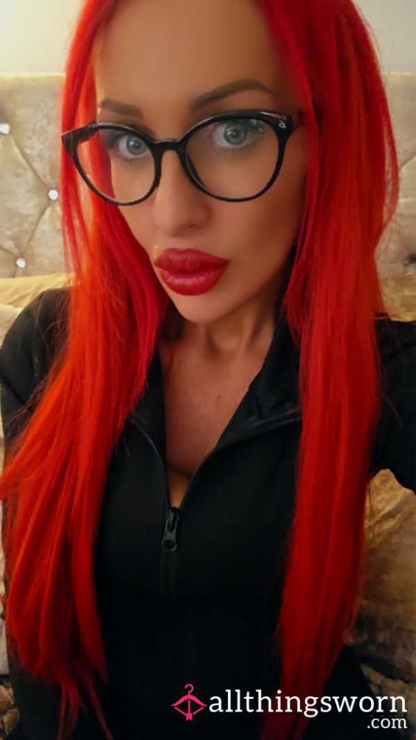 GIRLFRIEND FOR HIRE – Be Obsessed. Be Worshipped. Be Mine.