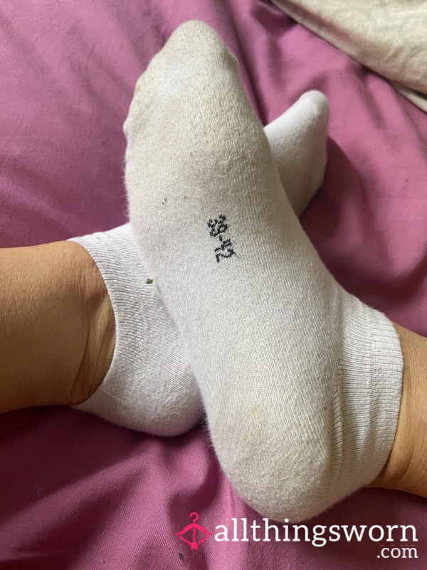 Girls White Used Ankle Socks