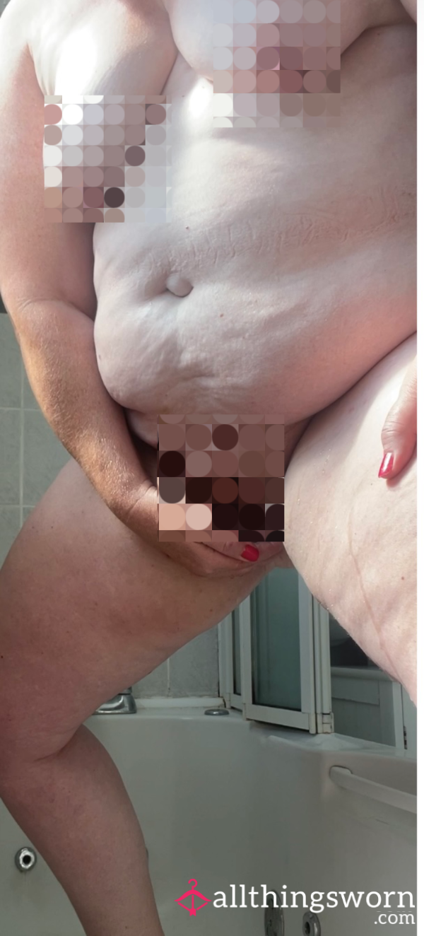 Giving Myself A Lemonade Shower