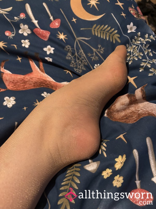 Glossy Ankle High Socks